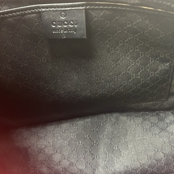 GUCCI PURSE & HEELS - Picture 6 of 15